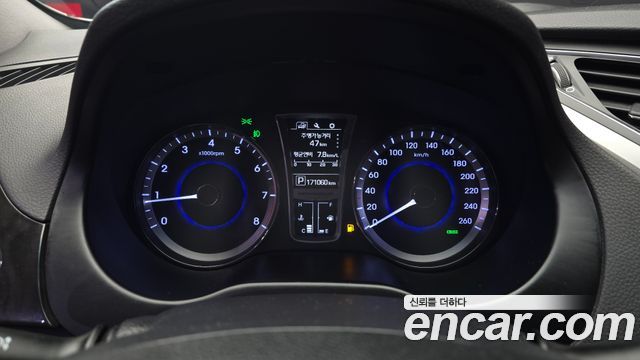 Hyundai Grandeur 2015 — photo 8