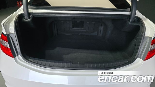 Hyundai Grandeur 2015 — photo 20