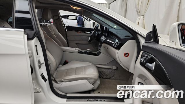 Mercedes-Benz CLS-Class 2015 — photo 11
