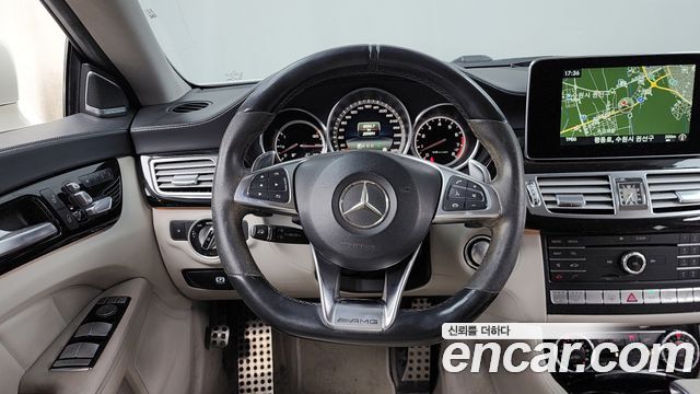 Mercedes-Benz CLS-Class 2015 — photo 13