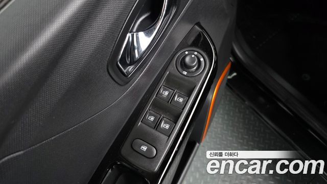 Renault Korea QM3 2015 — photo 15