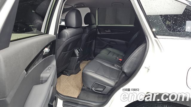 Kia Sorento 2020 — photo 11