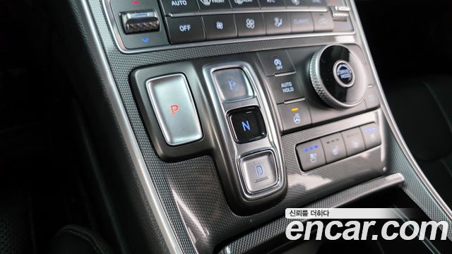 Hyundai Santafe 2021 — photo 9