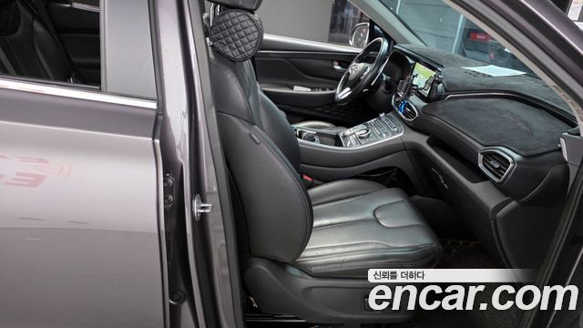 Hyundai Santafe 2021 — photo 12