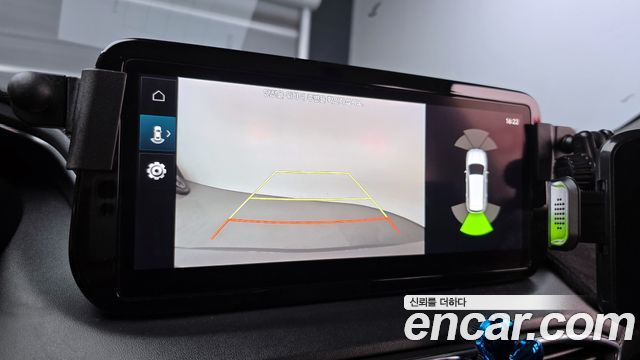 Hyundai Santafe 2021 — photo 16