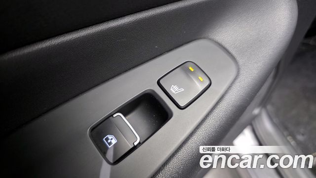 Hyundai Santafe 2021 — photo 18