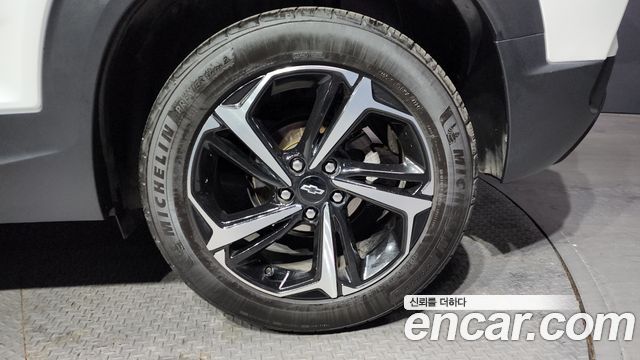 Chevrolet Korea Trailblazer 2022 — photo 5