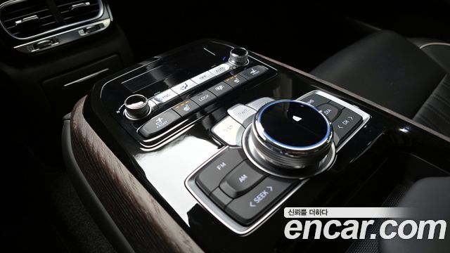 Genesis G90 2021 — photo 17