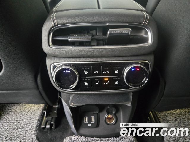 Genesis GV80 2022 — photo 17
