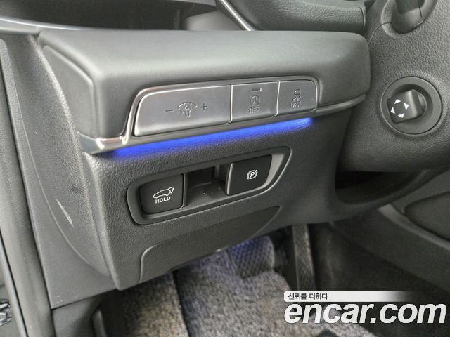 Genesis GV80 2022 — photo 18