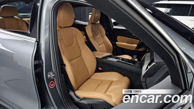 Volvo S60 2020 — photo 10