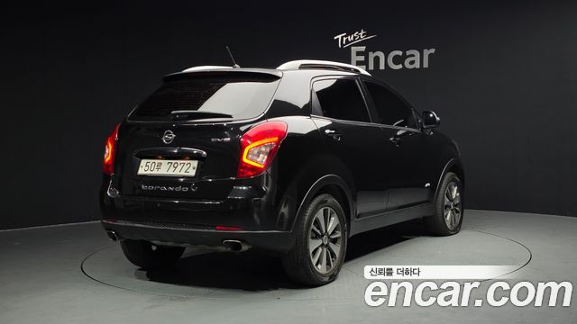 KG Mobility KORANDO 2014 — photo 2