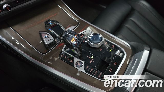 BMW X5 2022 — photo 9