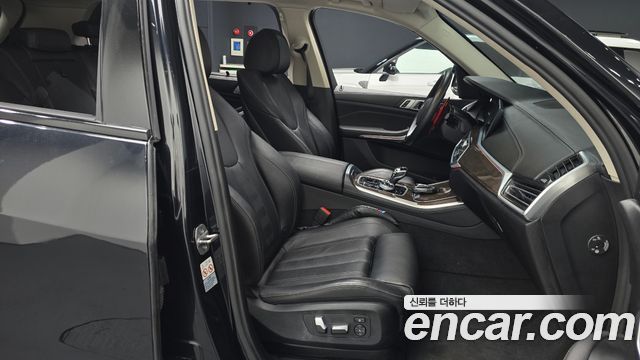 BMW X5 2022 — photo 10