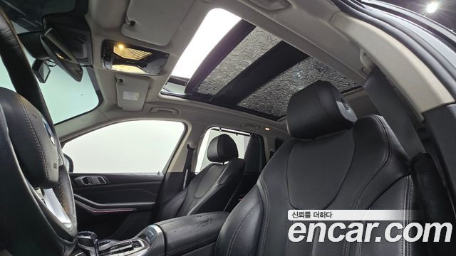 BMW X5 2022 — photo 19
