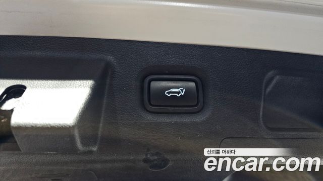 Hyundai Santafe 2021 — photo 20