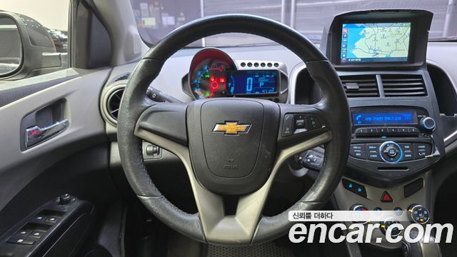 Chevrolet Korea Aveo 2012 — photo 14