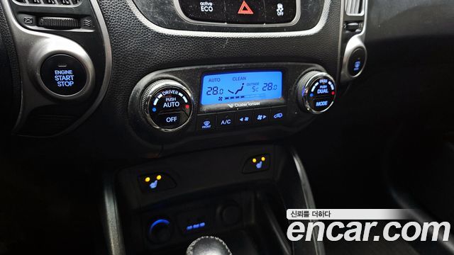 Hyundai Tucson 2012 — photo 18
