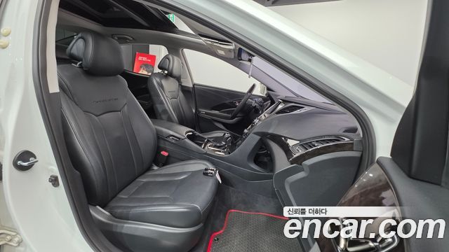 Hyundai Grandeur 2013 — photo 10