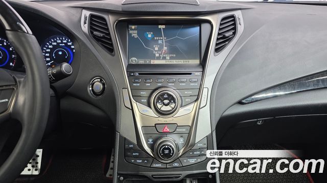 Hyundai Grandeur 2013 — photo 15