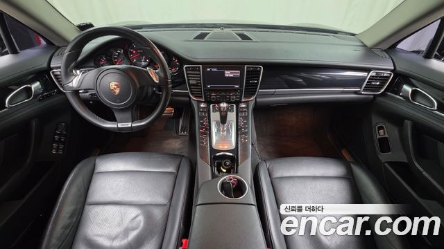 Porsche Panamera 2011 — photo 7