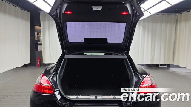 Porsche Panamera 2011 — photo 20