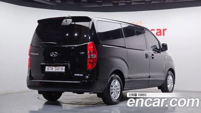 Hyundai Starex 2019 — photo 2