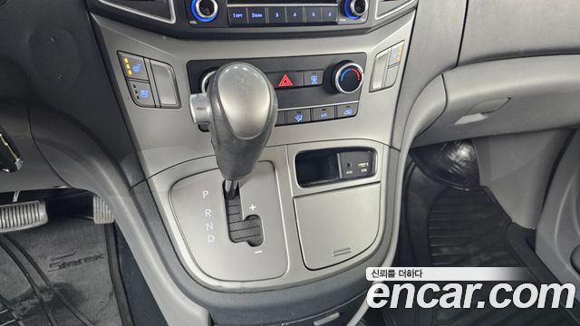 Hyundai Starex 2019 — photo 9