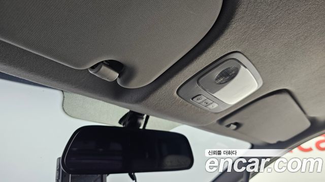 Hyundai Starex 2019 — photo 19