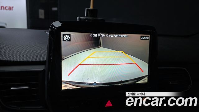 Hyundai Veloster 2020 — photo 17