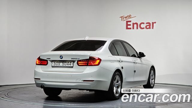 BMW 3-Series 2015 — photo 2