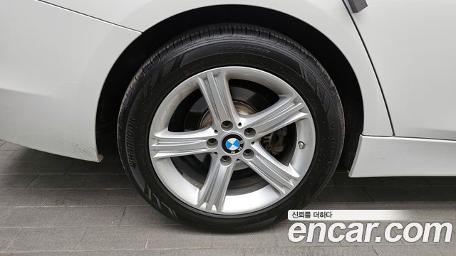 BMW 3-Series 2015 — photo 5