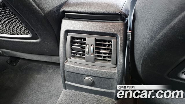 BMW 3-Series 2015 — photo 19