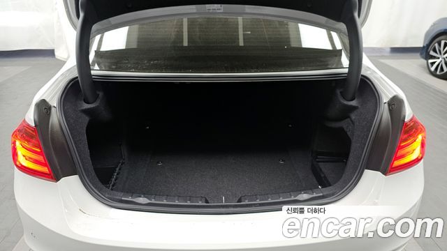 BMW 3-Series 2015 — photo 20