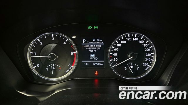 Hyundai Santafe 2019 — photo 8