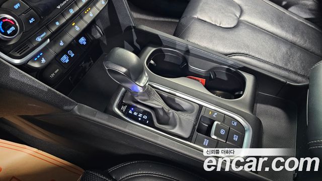 Hyundai Santafe 2019 — photo 9