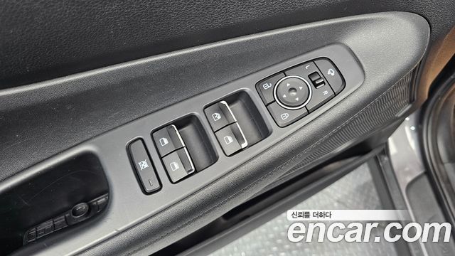 Hyundai Santafe 2019 — photo 13