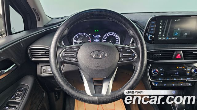 Hyundai Santafe 2019 — photo 15