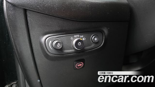 Chevrolet Korea Equinox 2019 — photo 16