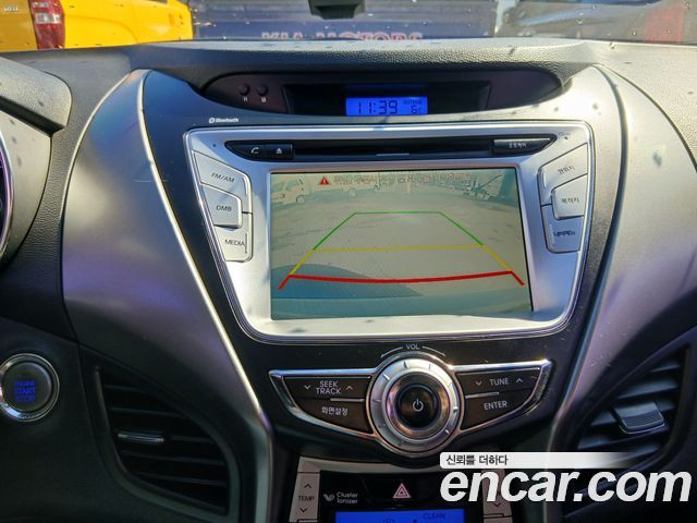 Hyundai AVANTE 2012 — photo 12