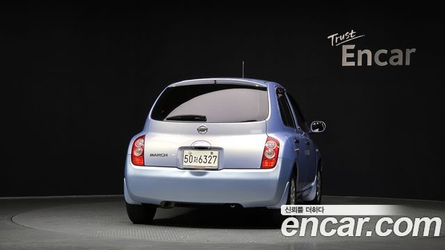 Nissan March 2002 — photo 4