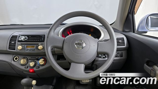 Nissan March 2002 — photo 13