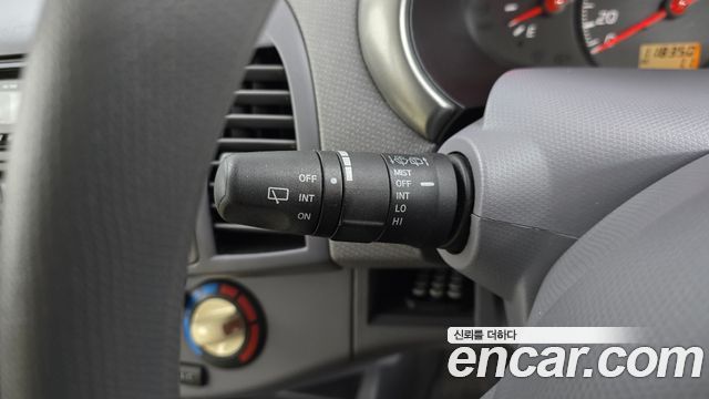 Nissan March 2002 — photo 18