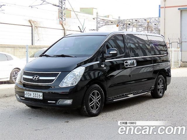 Hyundai Starex 2015 — photo 2