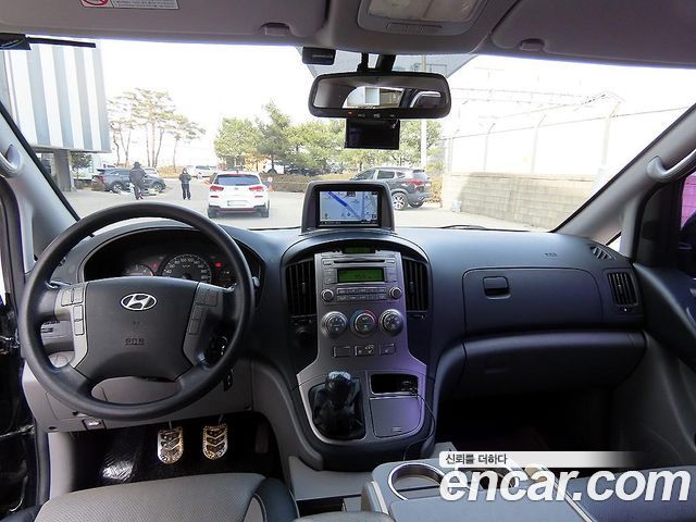 Hyundai Starex 2015 — photo 7