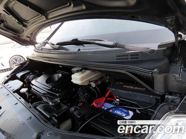 Hyundai Starex 2015 — photo 19