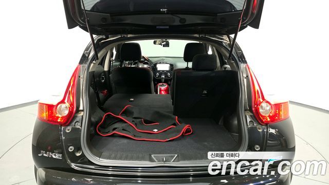 Nissan Juke 2014 — photo 20
