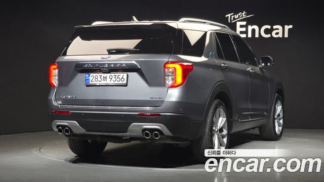 Ford Explorer 2021 — photo 2