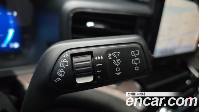 Ford Explorer 2021 — photo 16