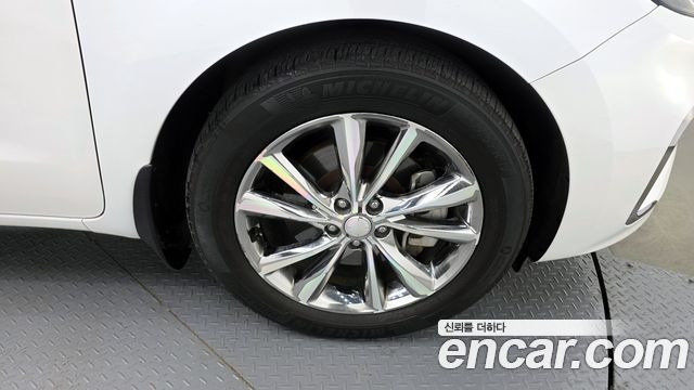 Kia Canival 2019 — photo 5